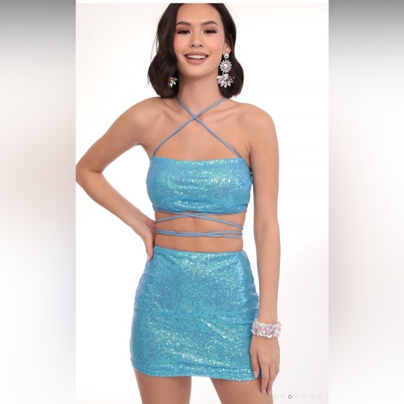 Two piece sequin set. Blue. Size large. - Picture 1 of 5